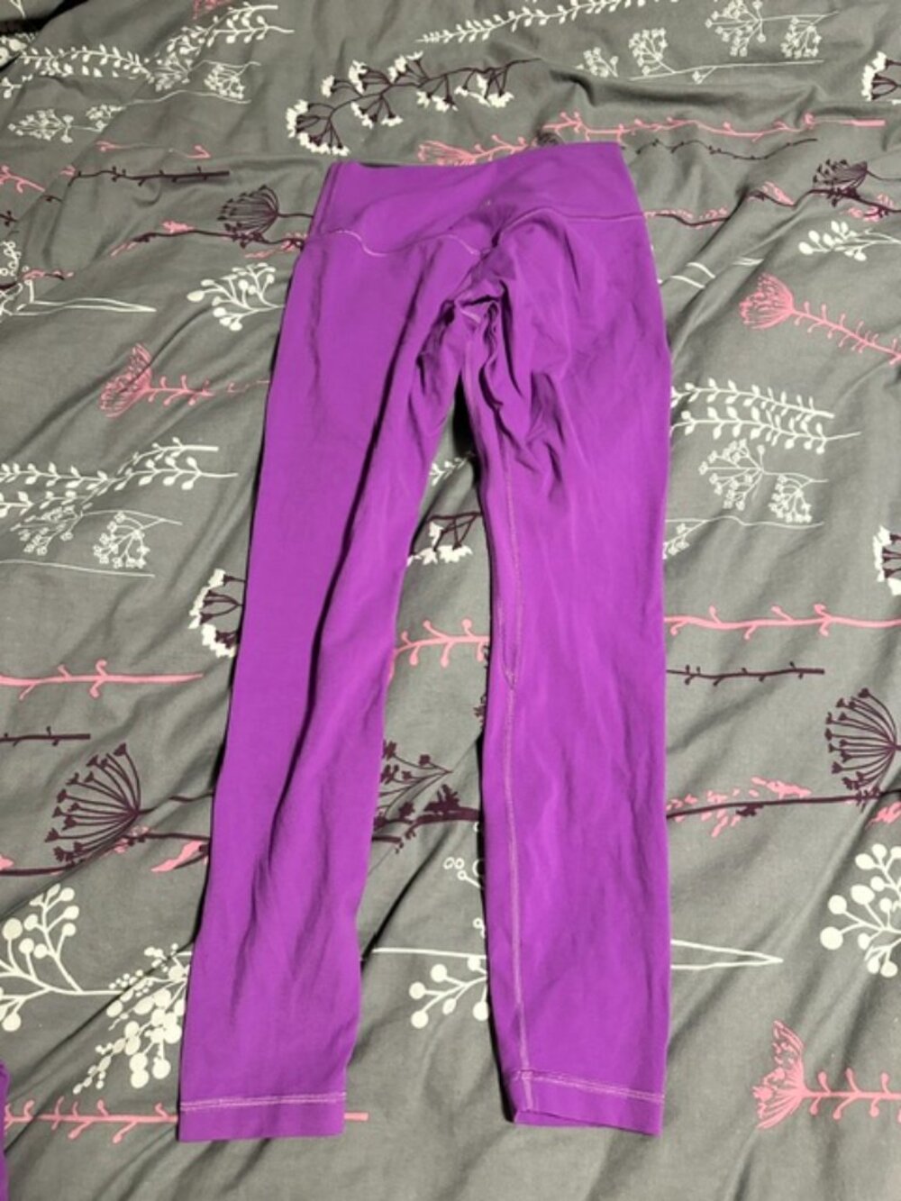 Lululemon Size 6 align leggings